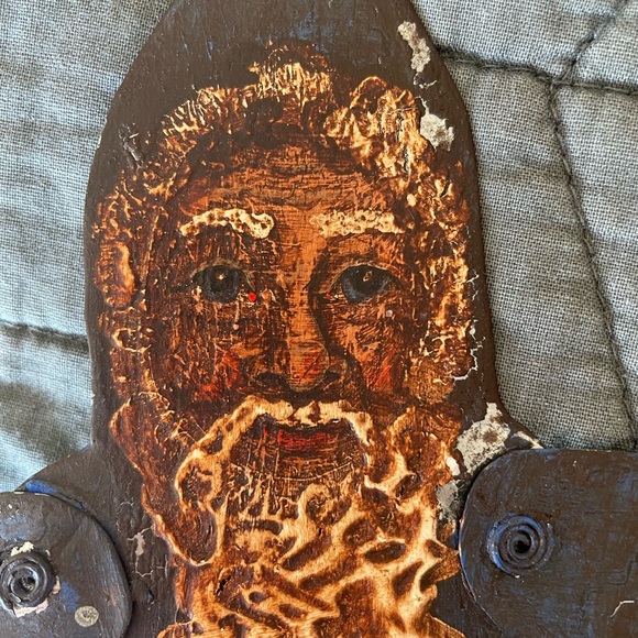 VINTAGE handmade Santa, St. Nick, Christmas decor 11" folk art, painted tin - Picture 2 of 10